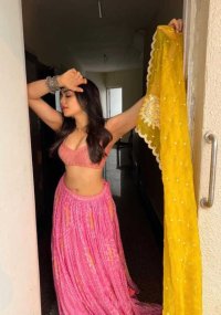 adah sharma 15